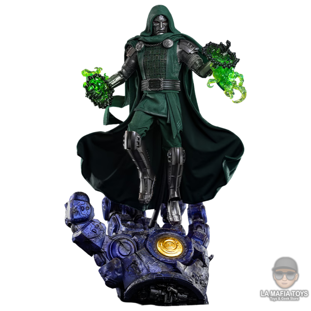 Hot Toys Doctor Doom (Ultimate Version) Exclusive