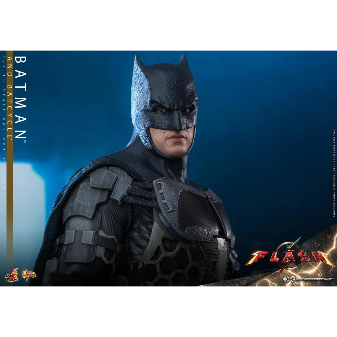 Hot Toys Flash Batcycle Sideshow DC