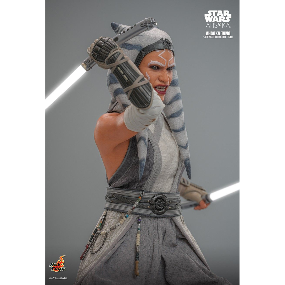 Star Wars Sideshow Hot Toys Ahsoka Tano