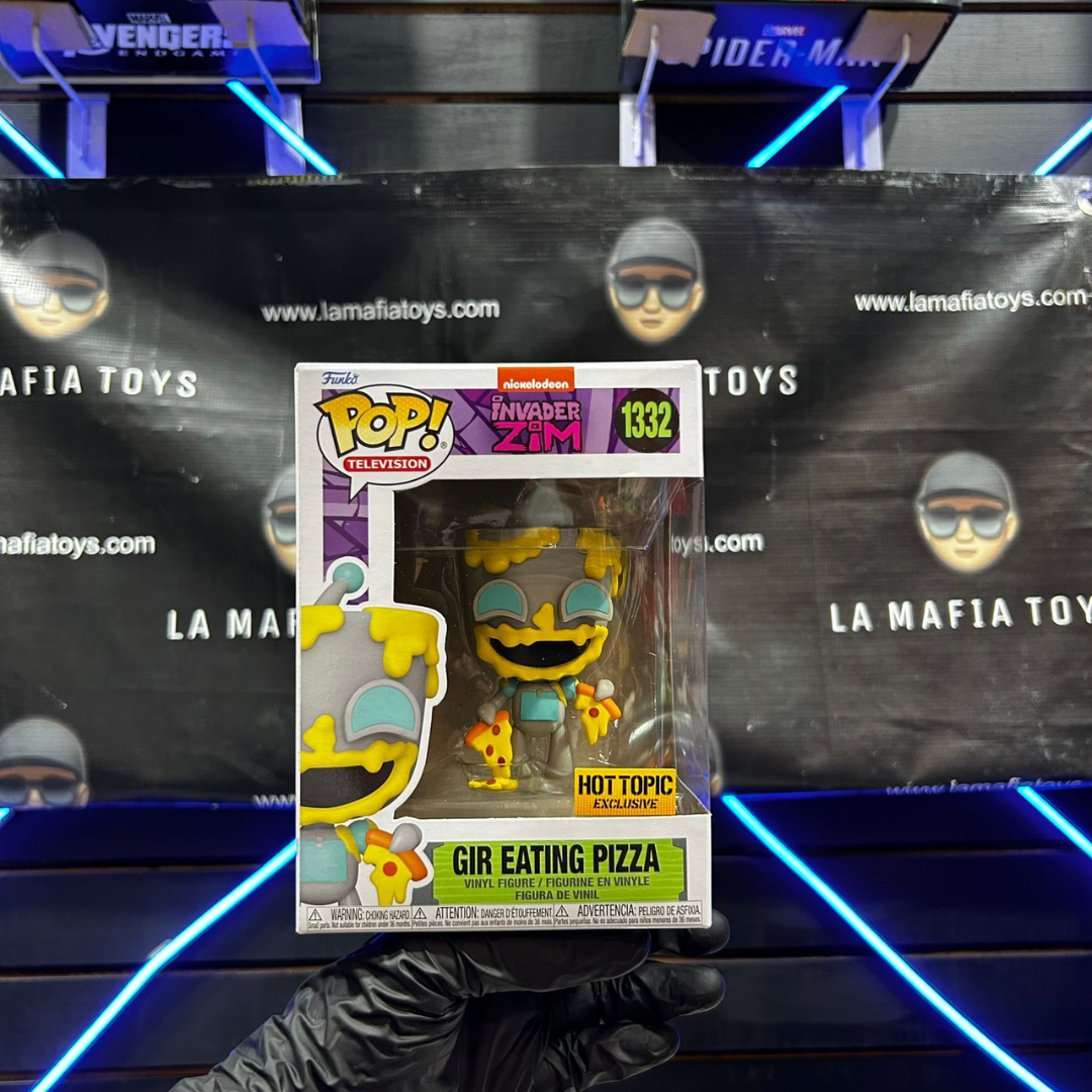 HOT TOPIC FUNKO POP GIR EATING PIZZA EXCLUSIVO