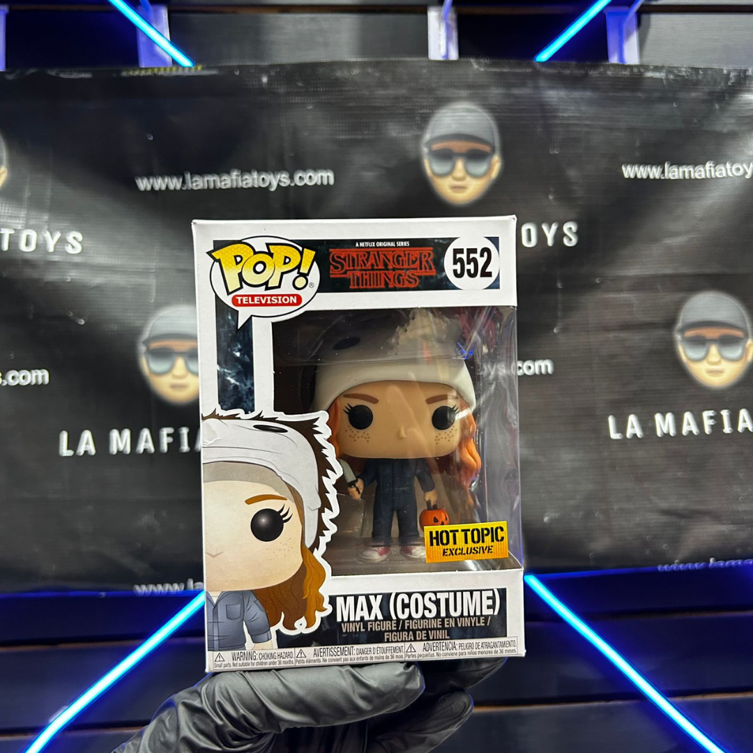 STRANGER THINGS MAX COSTUME HOT TOPIC EXCLUSIVO
