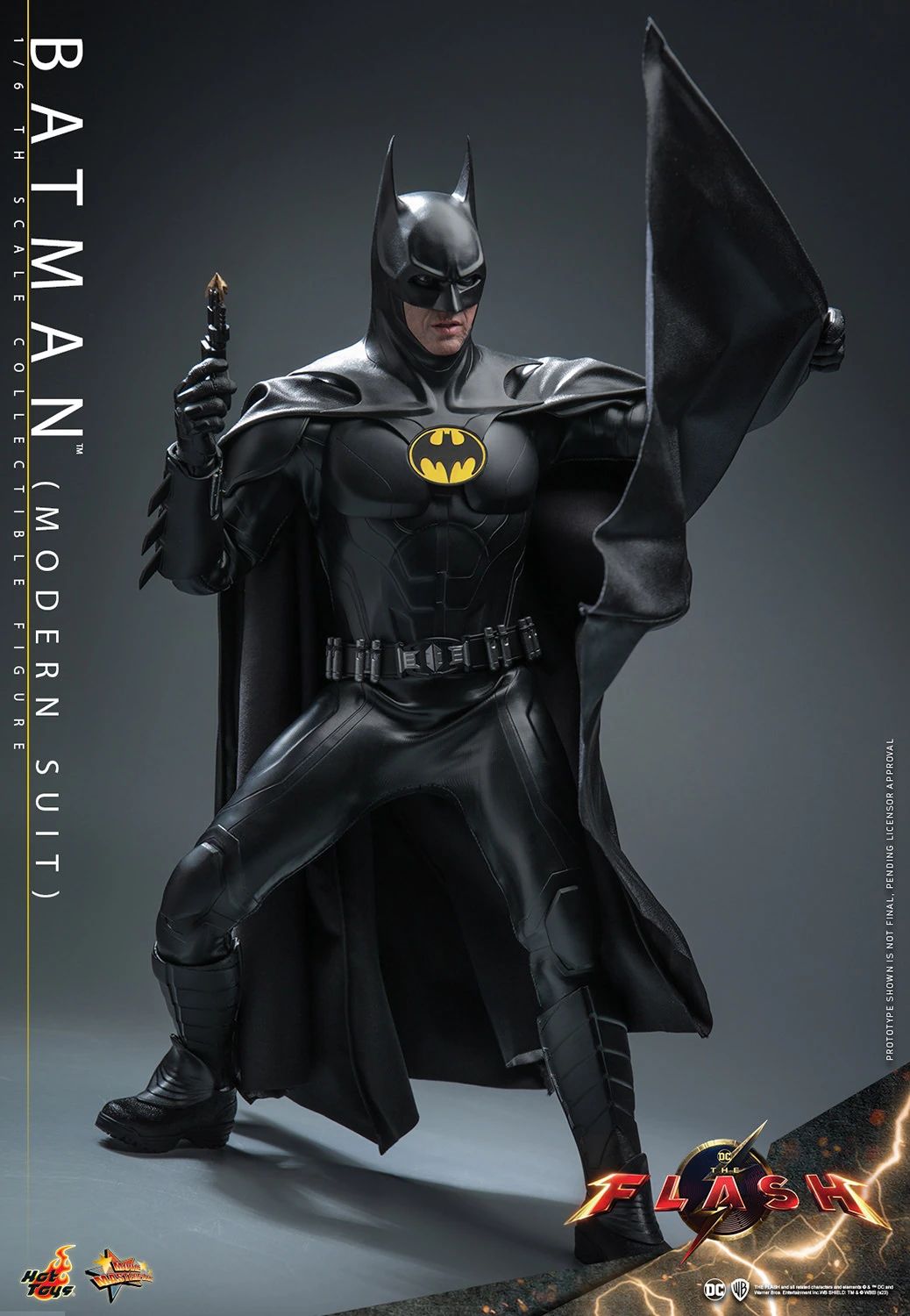 Hot Toys Batman Modern Suit The Flash