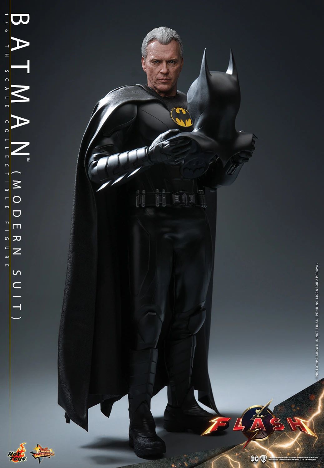 Hot Toys Batman Modern Suit The Flash