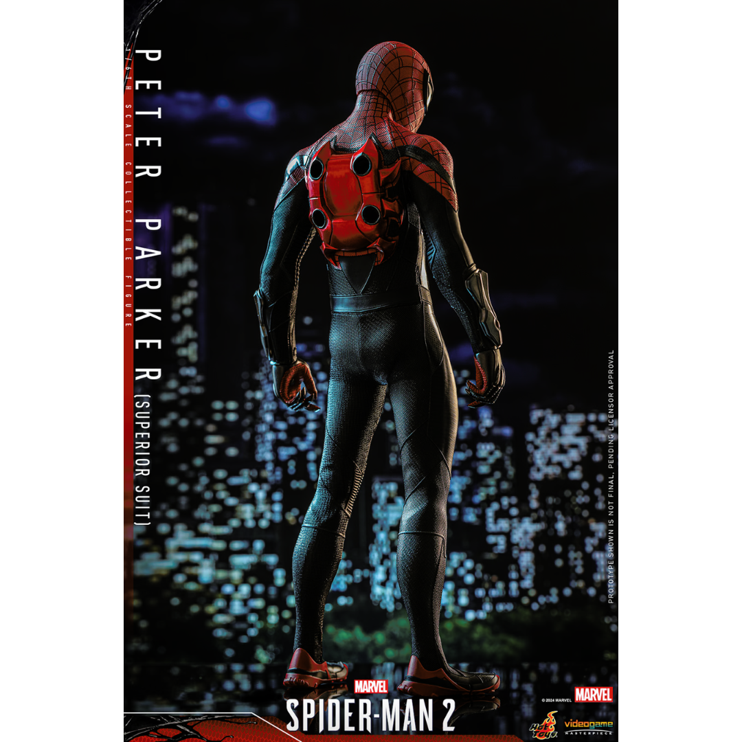 Hot Toys Marvel Peter Parker Superior Suit SpiderMan