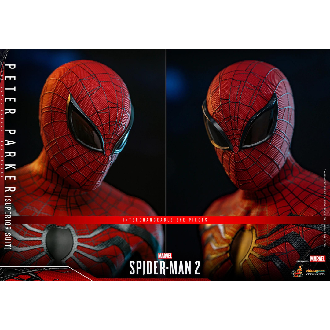 Hot Toys Marvel Peter Parker Superior Suit SpiderMan
