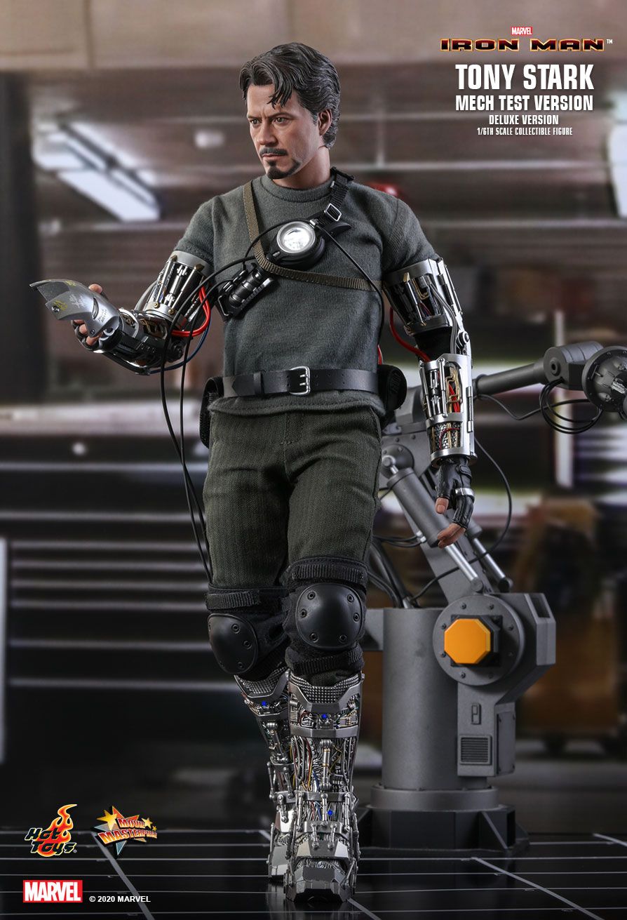Hot Toys Iron Man Tony Stark Mech Test Version