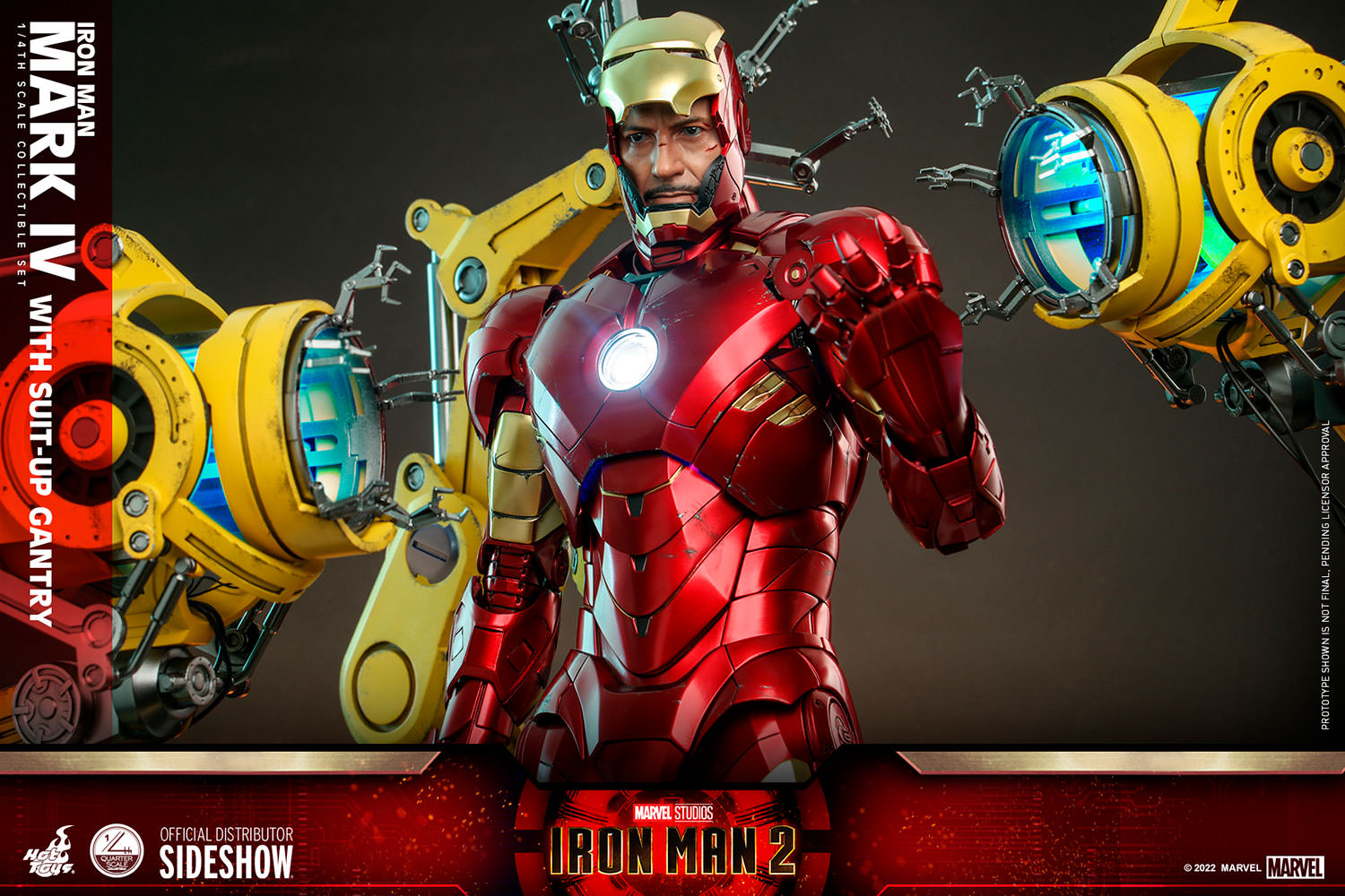 Hot Toys Iron Man 2 Iron Man Mark IV With Suit-Up Gantry