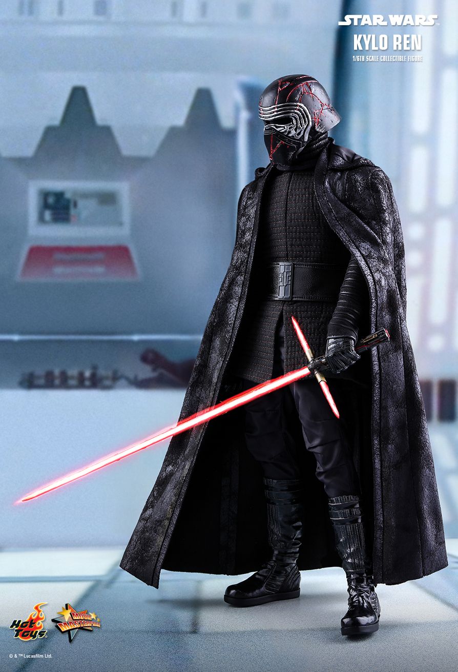 Hot Toys Star Wars The Rise of Skywalker Kylo Ren