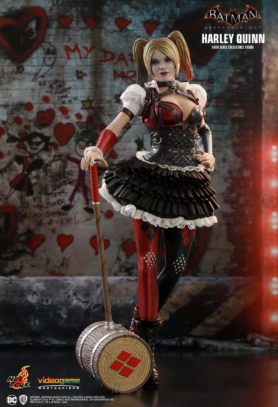 Hot Toys Batman Arkham Knight Harley Quinn