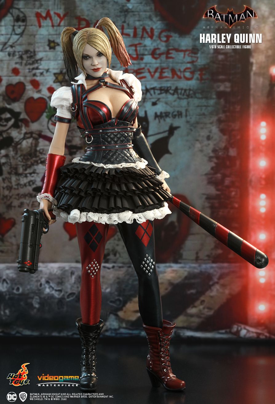 Hot Toys Batman Arkham Knight Harley Quinn
