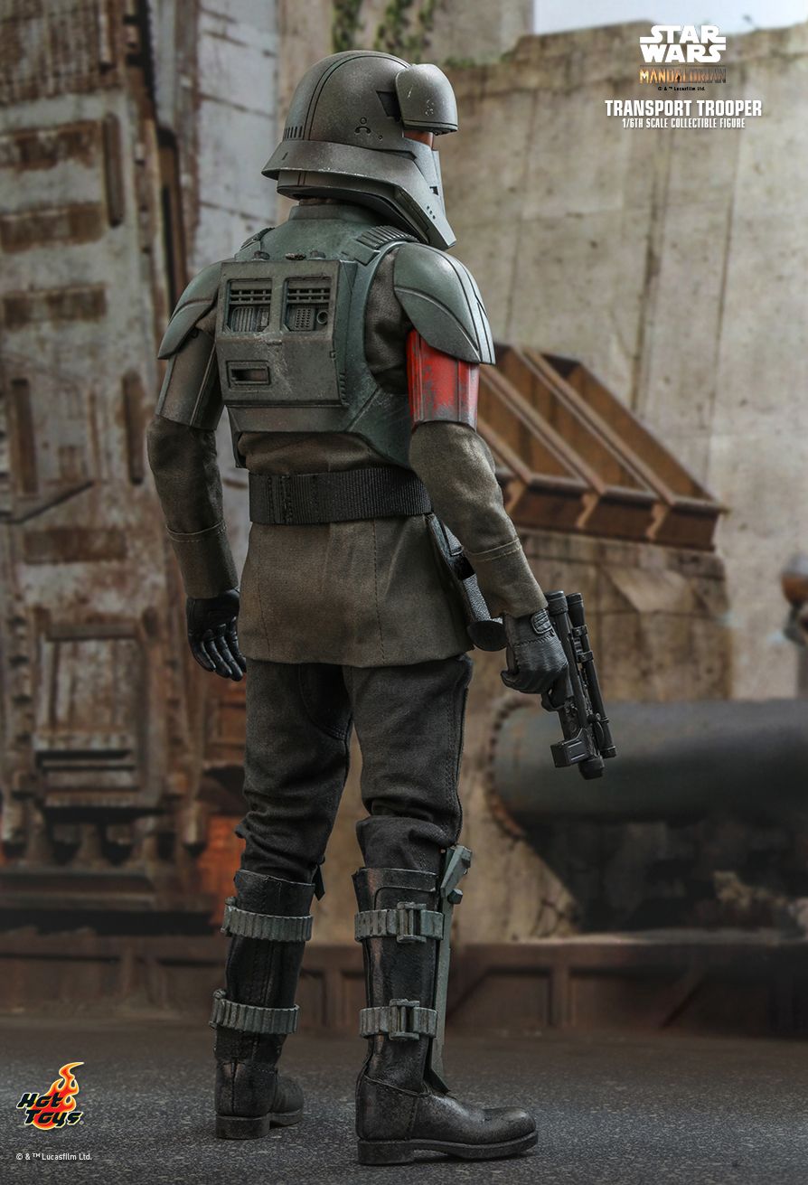 Hot Toys Star Wars The Mandalorian Transport Trooper
