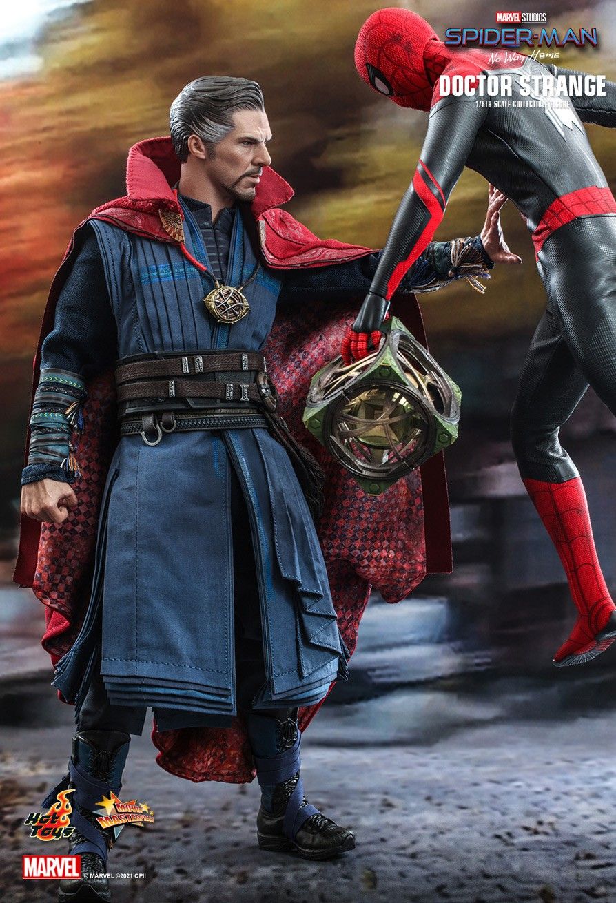 Hot Toys Spider-Man No Way Home Doctor Strange