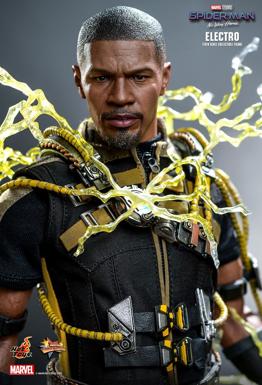 Hot Toys Marvel Electro Spider Man No Way Home