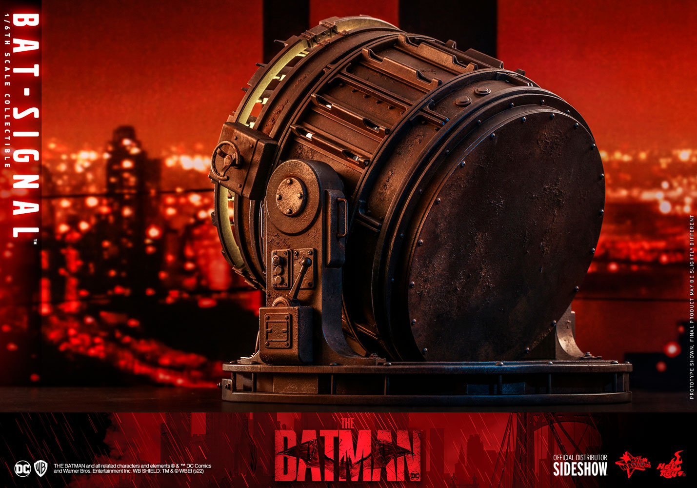 Hot Toys The Batman Batman and Bat Signal