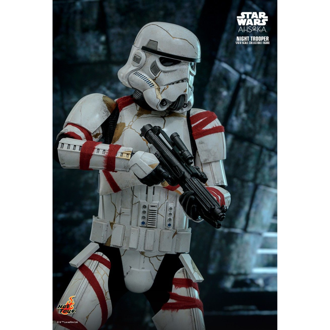 Ahsoka Hot Toys Star Wars Sideshow Night Trooper