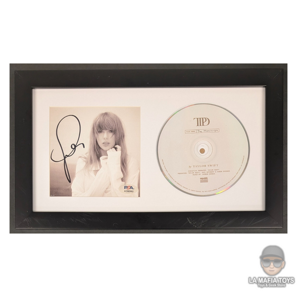 Taylor Swift Firma The Manuscript CD w/ Disc AUTO PSA/DNA Signed