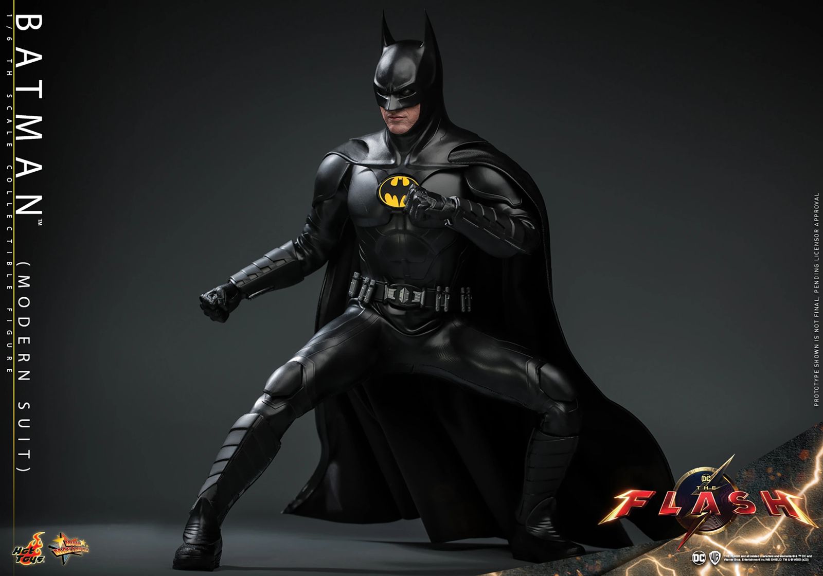 Hot Toys Batman Modern Suit The Flash